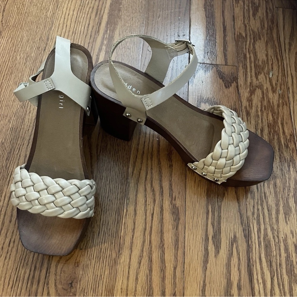 Madden Girl Braided Platform Cabby Sandal Wooden Wedge Faux Leather Size 8M